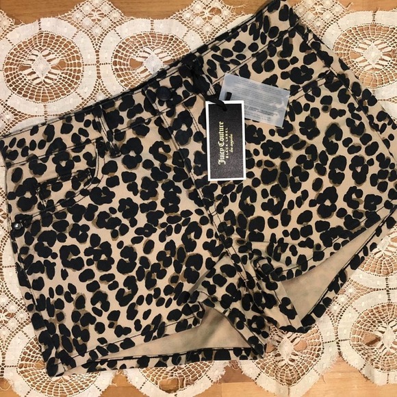 Juicy Couture Pants - Juicy Couture Tan Leopard Cheetah Print Girlfriend Shorts